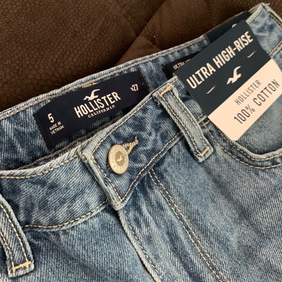 Hollister ultra high rise denim skirt - Picture 2 of 3